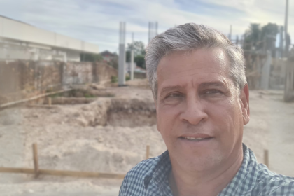 Ricardo Chimirri Candia explica como a legislação trabalhista influencia diretamente a segurança e a saúde no ambiente de trabalho.