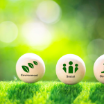 Elias Assum Sabbag Junior analisa como os plásticos biodegradáveis podem ser a chave para um futuro sustentável, apesar dos entraves financeiros.