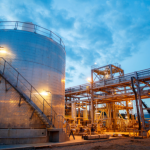 As oportunidades estratégicas na Rota da Seda ganham destaque com o encerramento da Feira de Óleo e Gás, como analisa Paulo Roberto Gomes Fernandes.